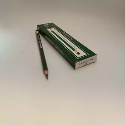 مداد طراحی ام کیو ا MQ Pencil - 8B