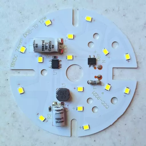 چیپ ال ای دی 12 وات پنلی ماژول دی او بی خازن دار  رنگ سفید مهتابی chip led dob 12w 220v ccc