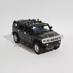 ماکت ماشین فلزی Hummer H2 رنگ مشکی مقیاس یک بیست و چهارم