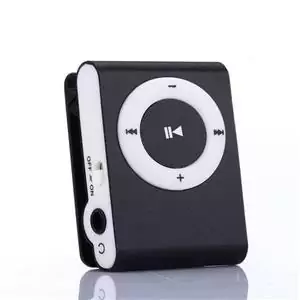 Mp3 player دارای رنگ بندی به همراه هندزفری قیمت درج شده قیمت تکی می باشد لطفا توضیحات خوانده بشه بعد سفارش بدید 