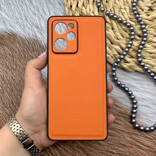 قاب گوشی Poco X5 Pro شیائومی Leather Case کلاسیک اورجینال چرمی محافظ لنز دار نارنجی کد 66313