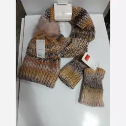 ست شال و کلاه و دستکش برندaccessories