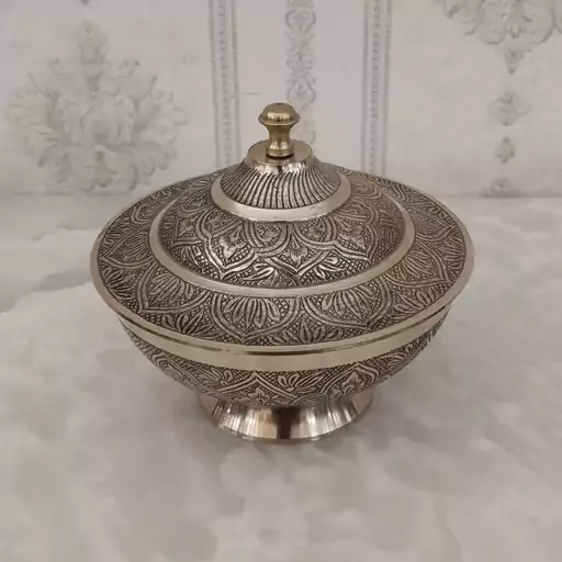 شکلات خوری برنزی هندی مدل گل قطر 17 کد 3718 ( شکلات خوری برنجی )