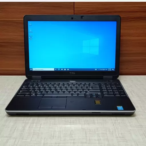 لپتاپ i5 گرافیک دار Dell M2800 با گرافیک 2 