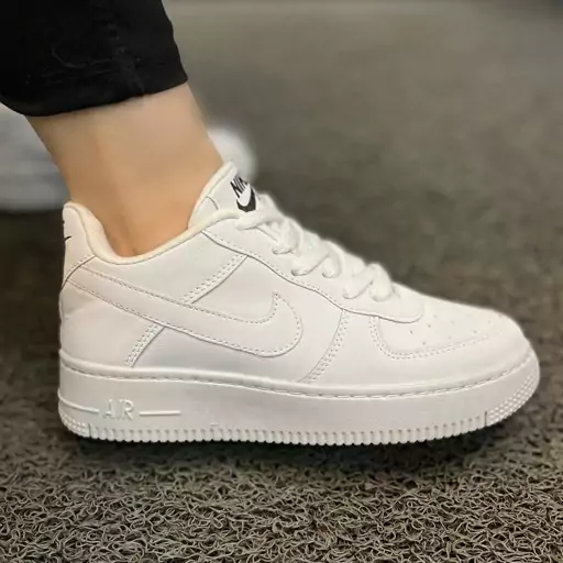 کتونی نایک ونس نایکی NIKE لژدار مشکی سفید دخترانه زنانه رانینگ ورزشی شیک کفش لژ دار چرم بندی طبی سبک راحتی پیاده روی پنج