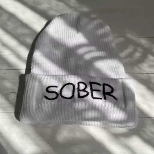 کلاه و جوراب ست اسپرت sober رنگ سفید