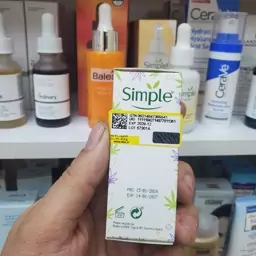 سرم مرطوب کننده و آبرسان آرام بخش سیمپل 50 میل مدل Simple calming moisturiser