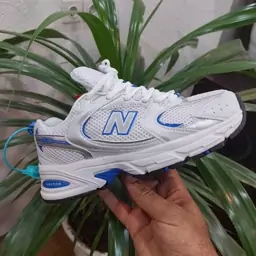 کفش کتونی نیوبالانس530 زنانه مدل new balance530  ویتنام مستر کوالیتی سفید ابی