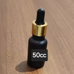 بطری شیشه ای مات مشکی با درب قطره چکانی رینگ طلایی سایز 50cc بسته 50 عددی