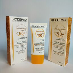 کرم ضد آفتاب بی رنگ بیودرما Bioderma اس پی اف 50 (مخصوص پوست خشک ضدلک و ضدچروک)