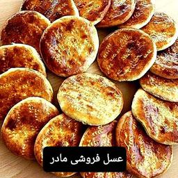 فطیر(باروغن حیوانی وتخم مرغ)