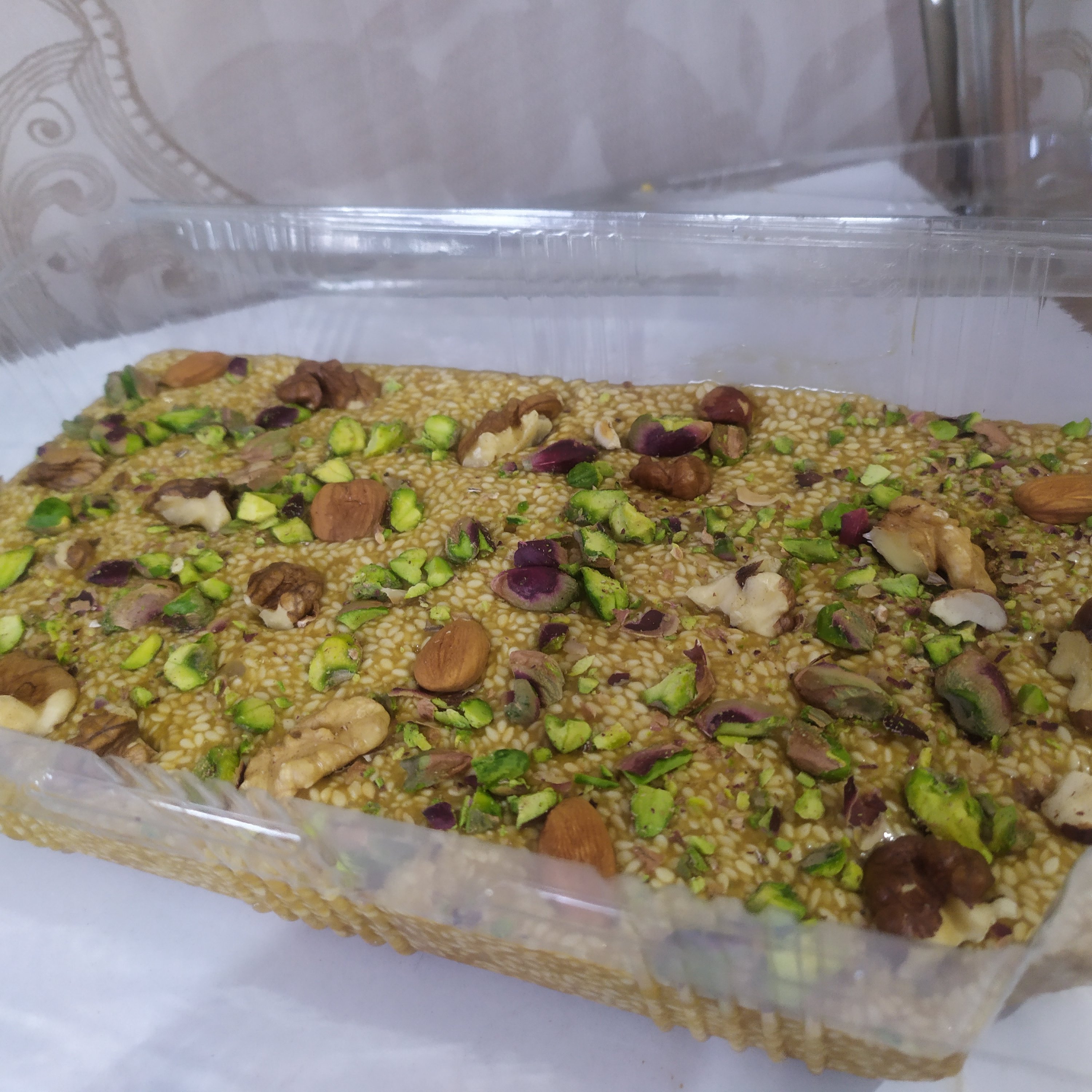 معجون عسلی و مخلوط چهار مغز تقویتی ارگانیک