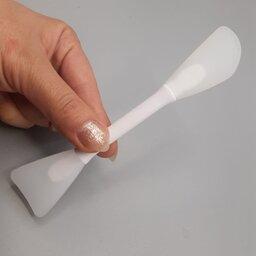  قلم ماسک سیلیکونی دو طرفه رنگ شفاف/ برای استفاده ازماسک و اسکراب * نرم و انعطاف پذیر*قابل شستشو