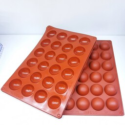 قالب نیمکره سیلیکونی شکلات قطر 4 سانتی متر

