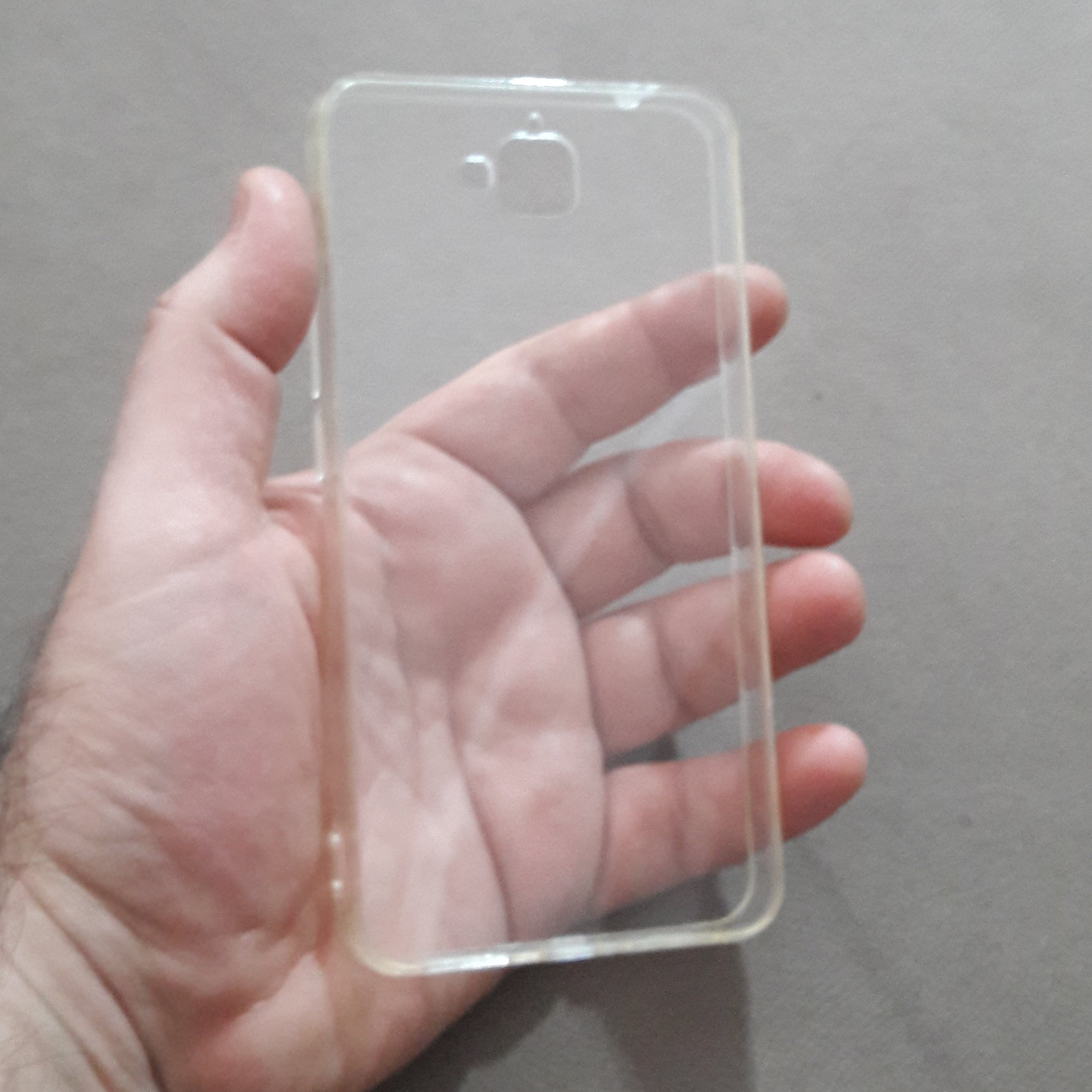 قاب ژله ای شیشه ای برند راک هواویY6pro