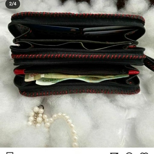 کیف پول و دستی
