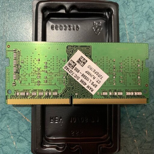 رم DDR4  لپ تاپ برند هاینیکس4 گیگابایت فرکانس 3200