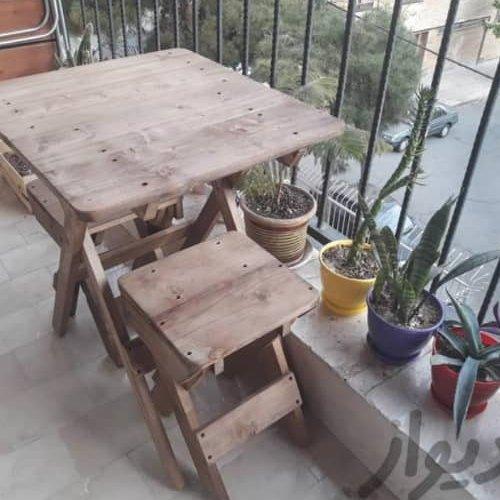 میز و نیمکت چوبی تاشو