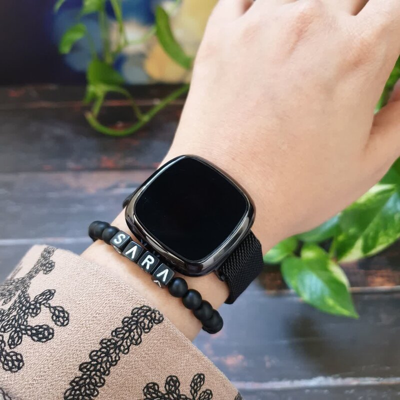 ساعت ال ای دی زنانه همراه با دستبند به اسم دلخواه 