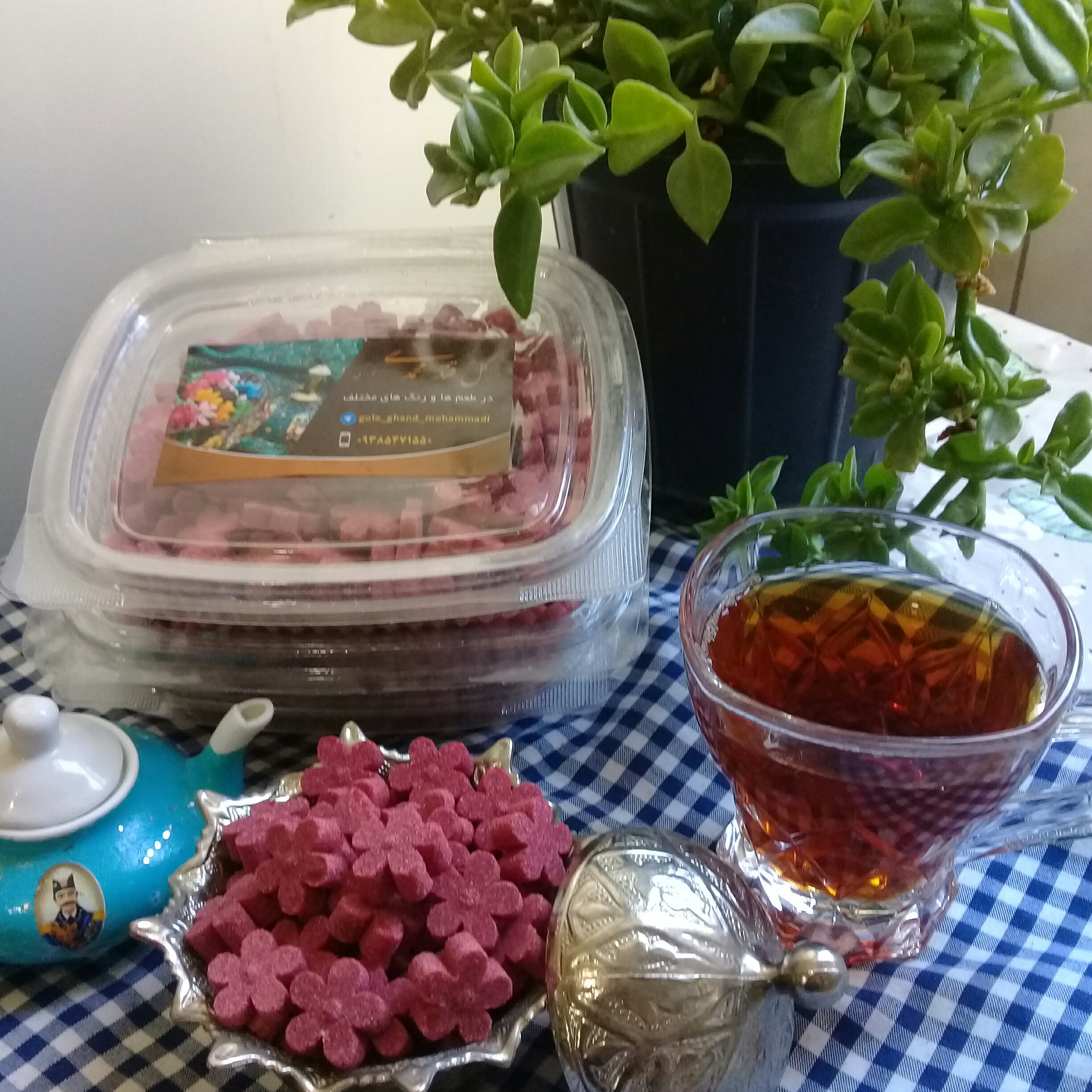 قند با طعم گل محمدی