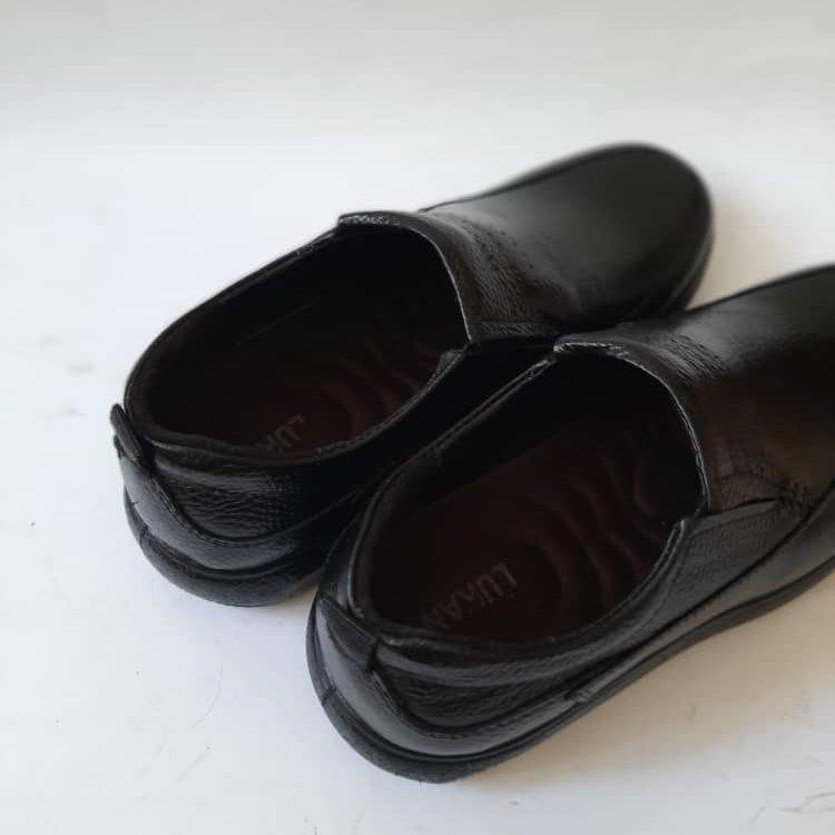 کفش طبی مردانه لوکان موجود از سایز 40 تا 45 در رنگ مشکی