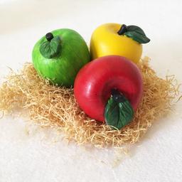 سیب مصنوعی بسته 3 عددی رنگ زرد و سبز و قرمز جنس پودر سنگ قطر و ارتفاع 6 سانتی مت