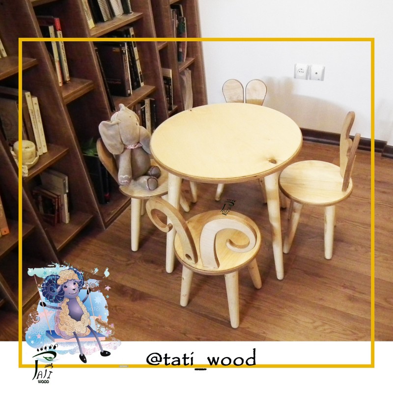 میز و صندلی کودک تاتی (دوصندلی و یک میز) ،تمام چوب،سایز یک(مناسب 2 تا 6سال)،خودرنگ 
