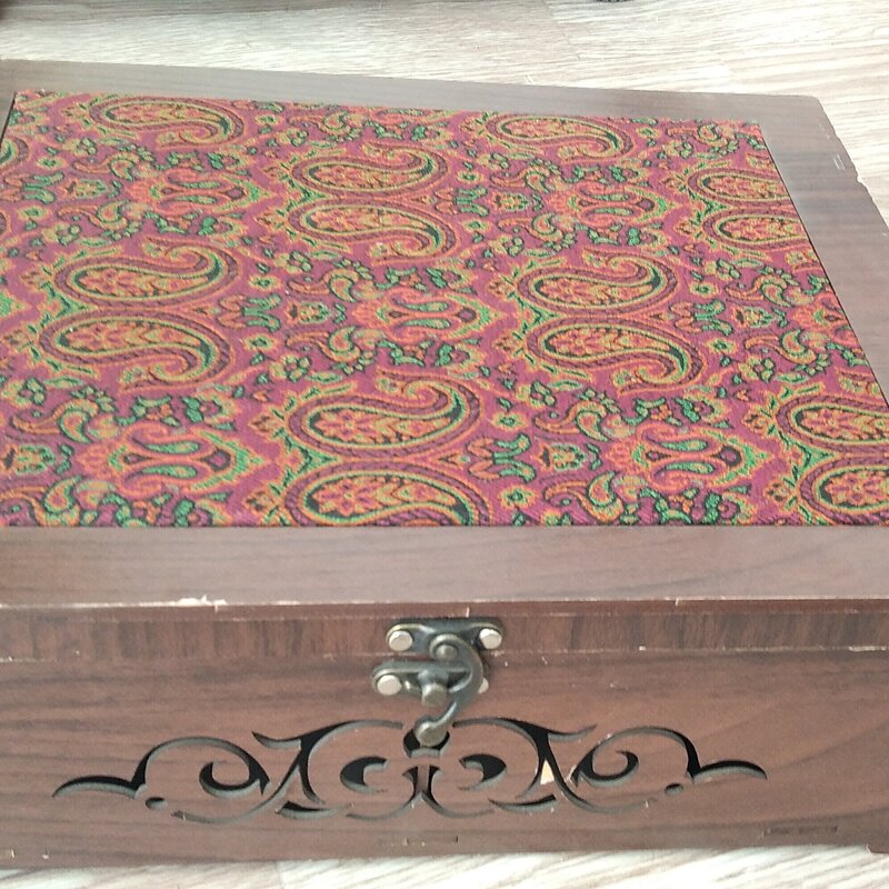 جعبه چوبی پذیرایی 4قسمتی، مخصوص چای وتی بگ، اجیل وشکلات
