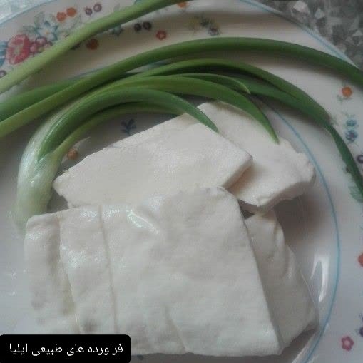 پنیر گاو محلی(فراورده های طبیعی ایلیا)
