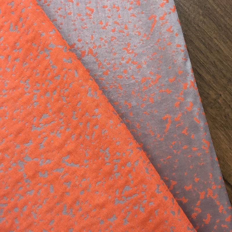 پارچه ژاکارد تافته ترک دورو (دبل فیس) رنگ نارنجی عرض 150 متراژ 1 متر