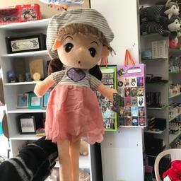عروسک پولیشی دخترک کلاهدار