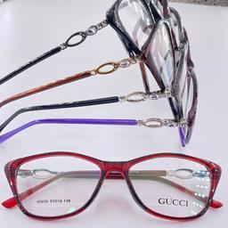 عینک طبی زنانه نگین دار  با کیفیت بالا  رنگ قرمز  و نوک مدادی