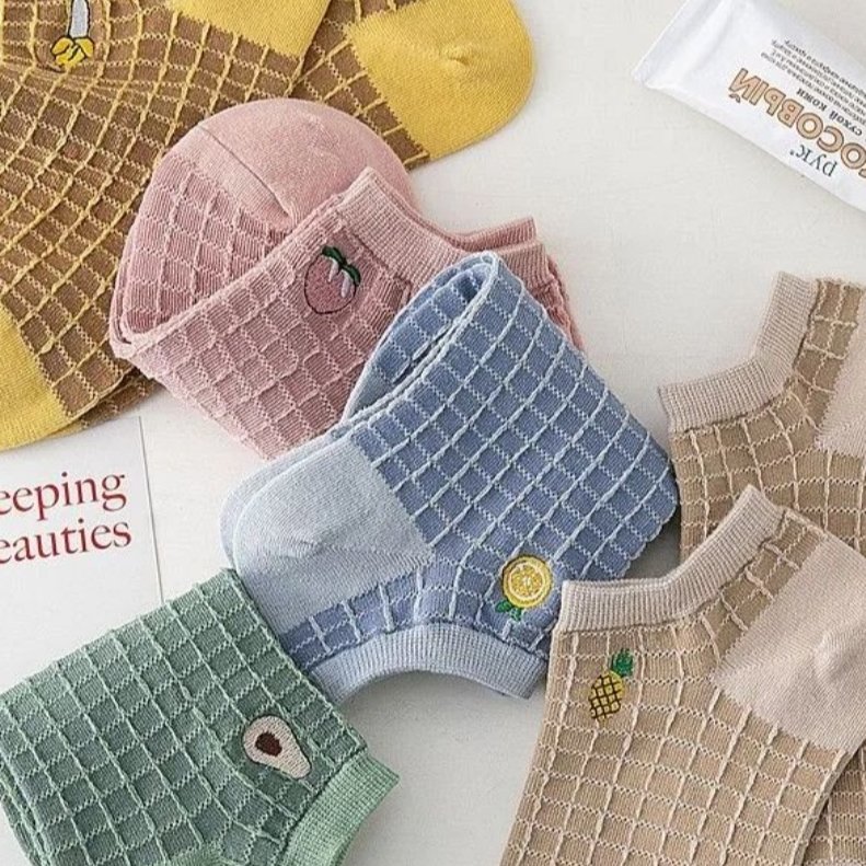 جوراب مچی دخترونه چارخونه گلدوزی شده سایز36 تا41 زنونه دخترونه