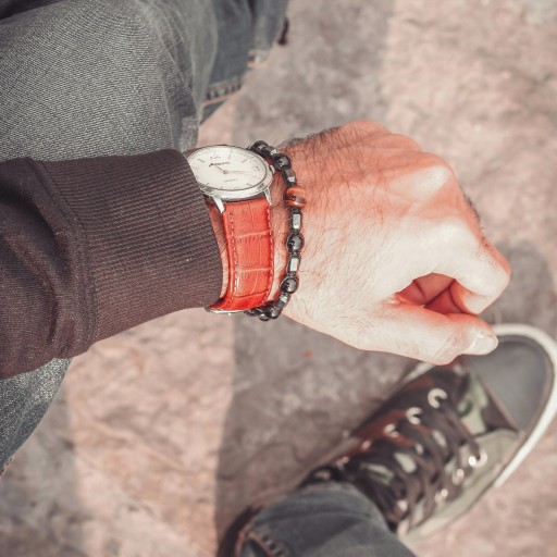 دستبند به سبک استایل خیابانی