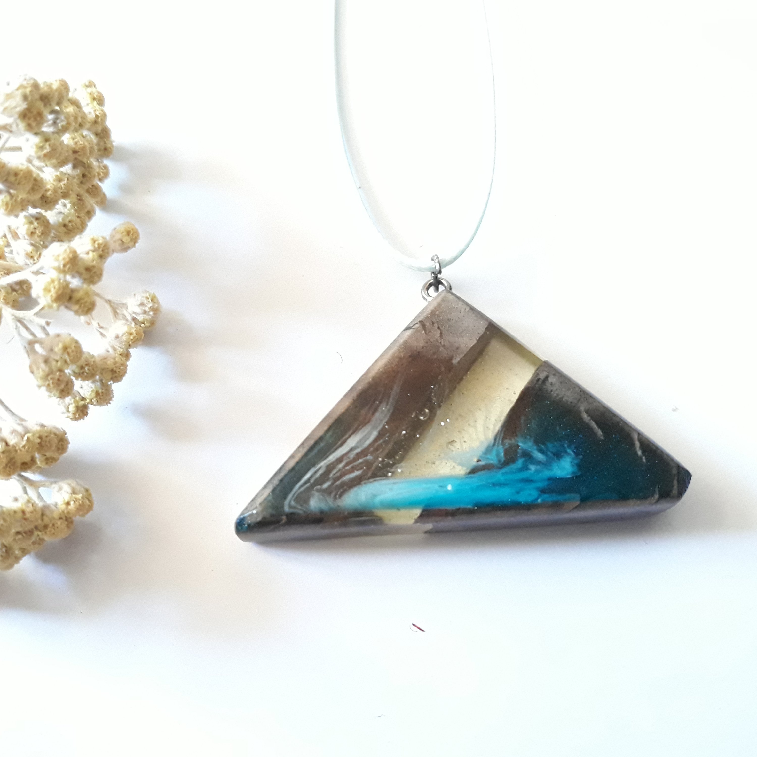 گردنبندرزین و چوب دو طرفه راه آسمان گردن بند گردن آویز آویز ماشین دستساز چوبکده بیدسفید