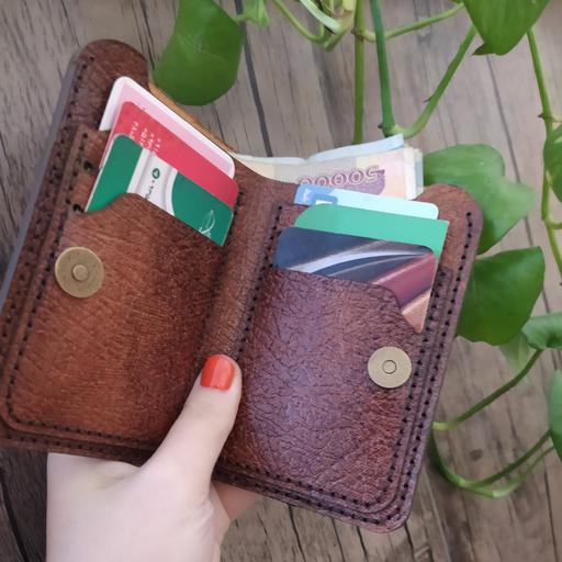 کیف کارتی چرم طبیعی دستدوز  جیبی کوچک و خوش دست اسپرت