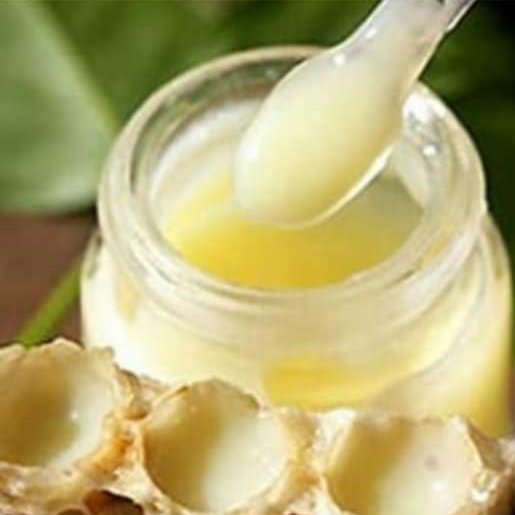 ژل رویال ایرانی گرید A (پس کرایه)