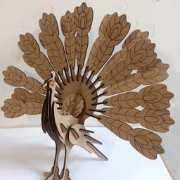 پازل سه بعدی چوبی طرح طاووس با جزییات و زیبا محکم و سبک