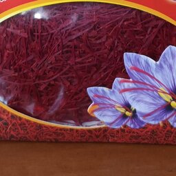 زعفران  ممتاز نیم مثقالی صادراتی ایران 100٪ Natural بهترین عطر و طعم از قائنات