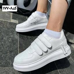 کفش کتونی  سه چسب  زنانه رنگ سفید مناسب استفاده روزمره و پیاده روی