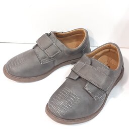 کفش رسمی پسرانه خاکستری سایز 25 -کیف و کفش آرایه بانو 