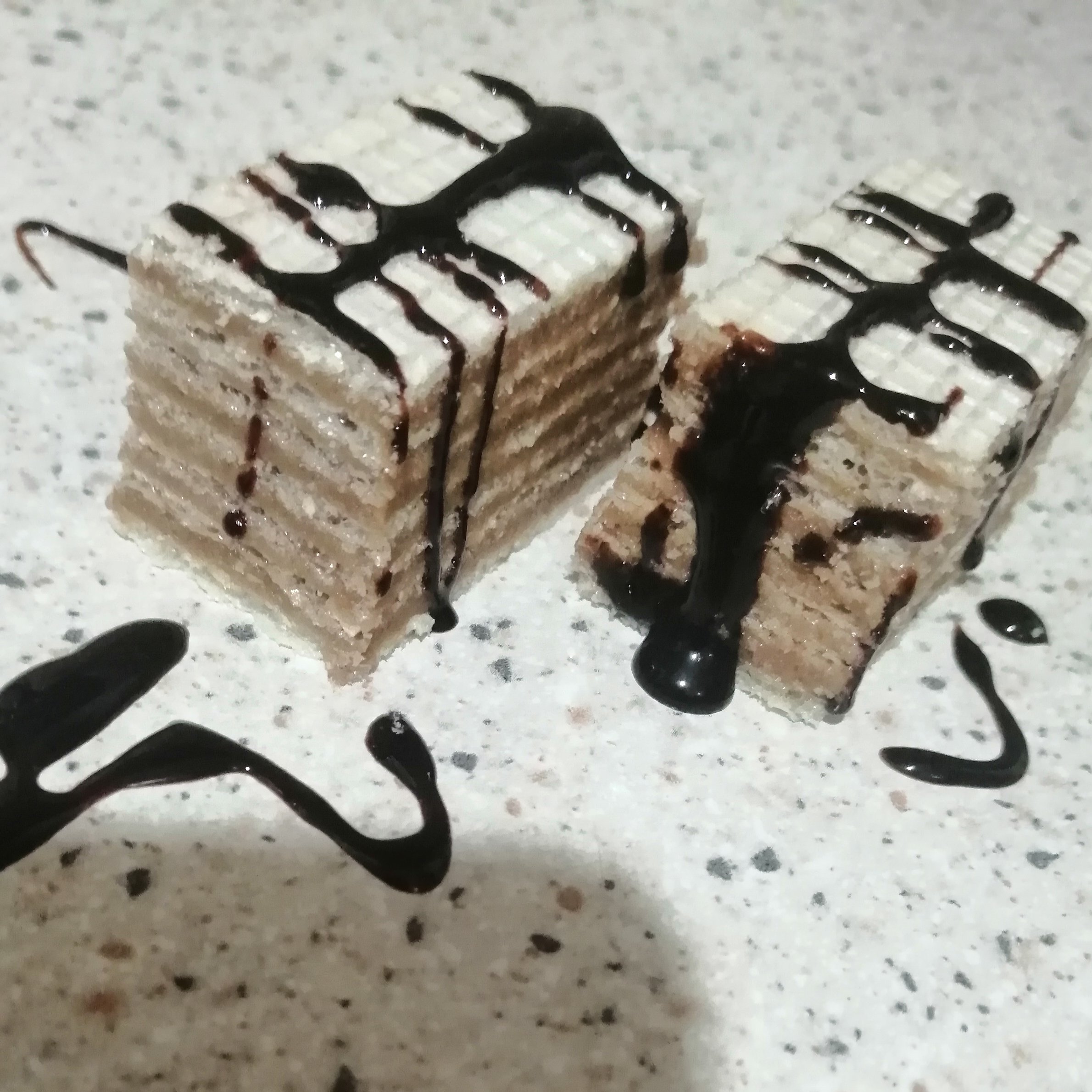 شیرنی میکادو