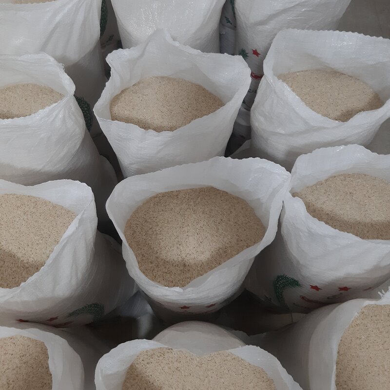 برنج خالص و معطر هاشمی روستای شیرآباد گیلان 20 کیلوگرم الک شده