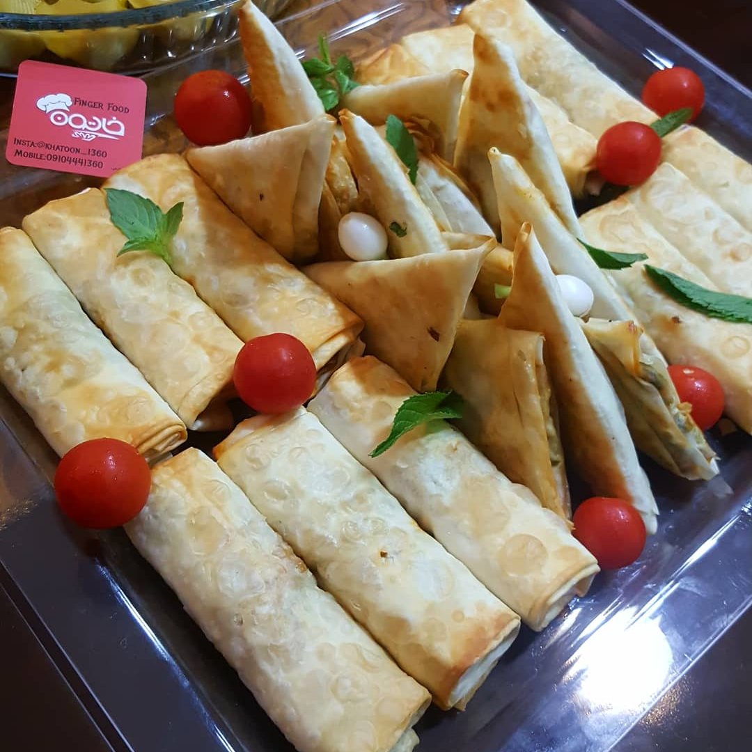 10 عدد سمبوسه  یا بورک قارچ و گوشت