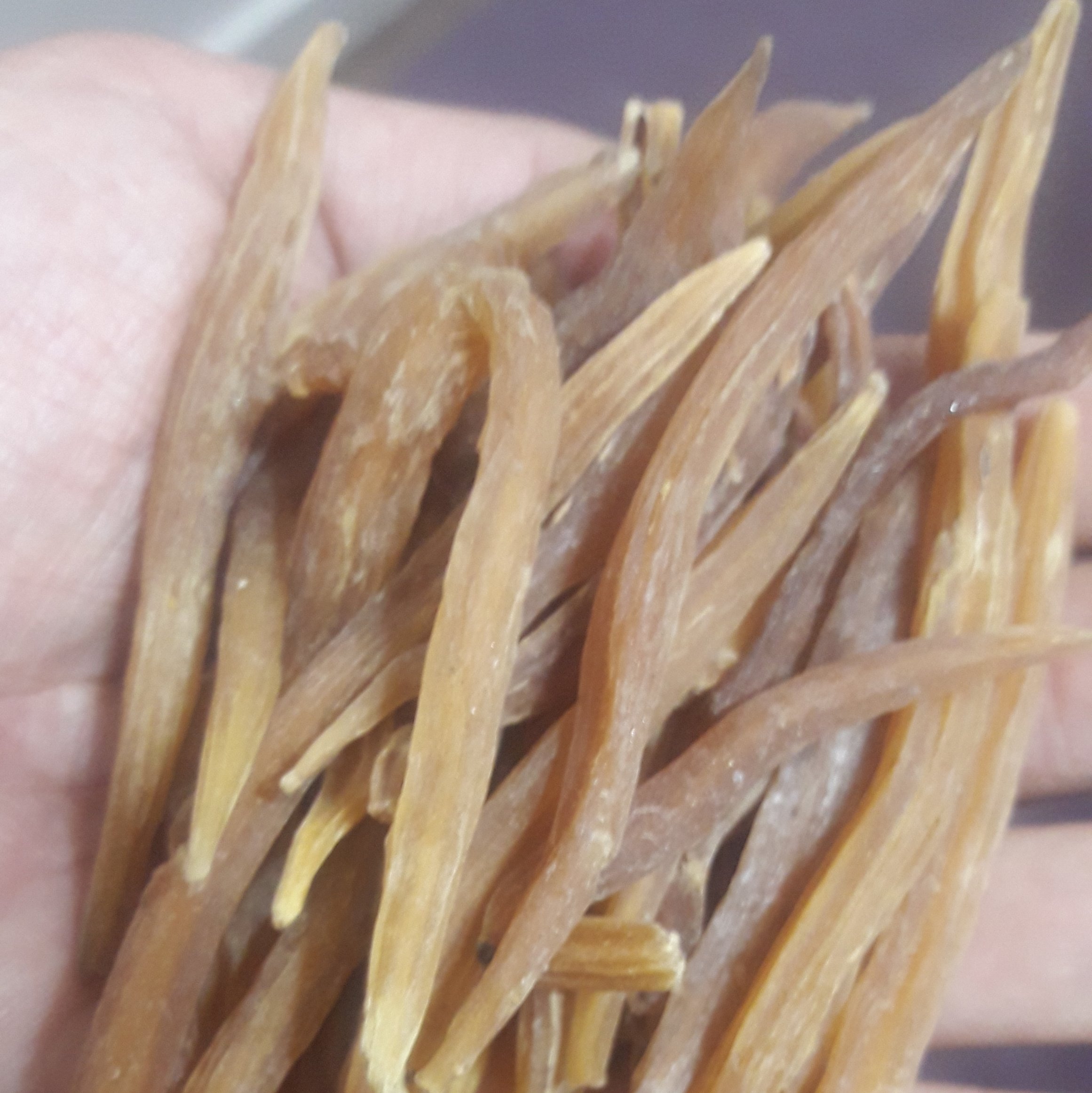 جینسینگ قرمز خشک اعلا (150 گرمی) معادل دو سیر (150 گرم) جنسینگ اعلا و تازه