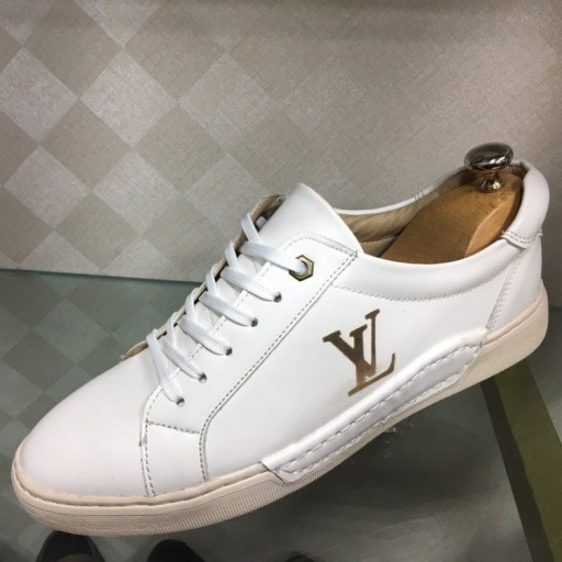 کفش مدل LV