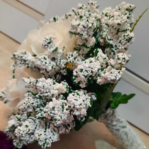 دسته گل عروس با گل رز مصنوعی