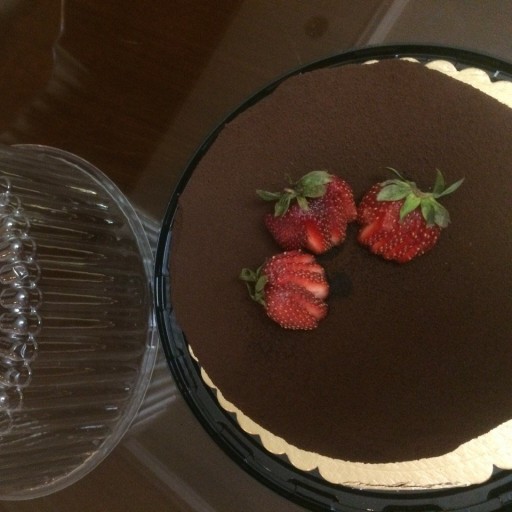 کیک خامه ای شکلاتی