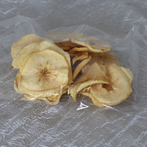 سیب خشک بدون پوست شاه بلوط (50 گرمی)