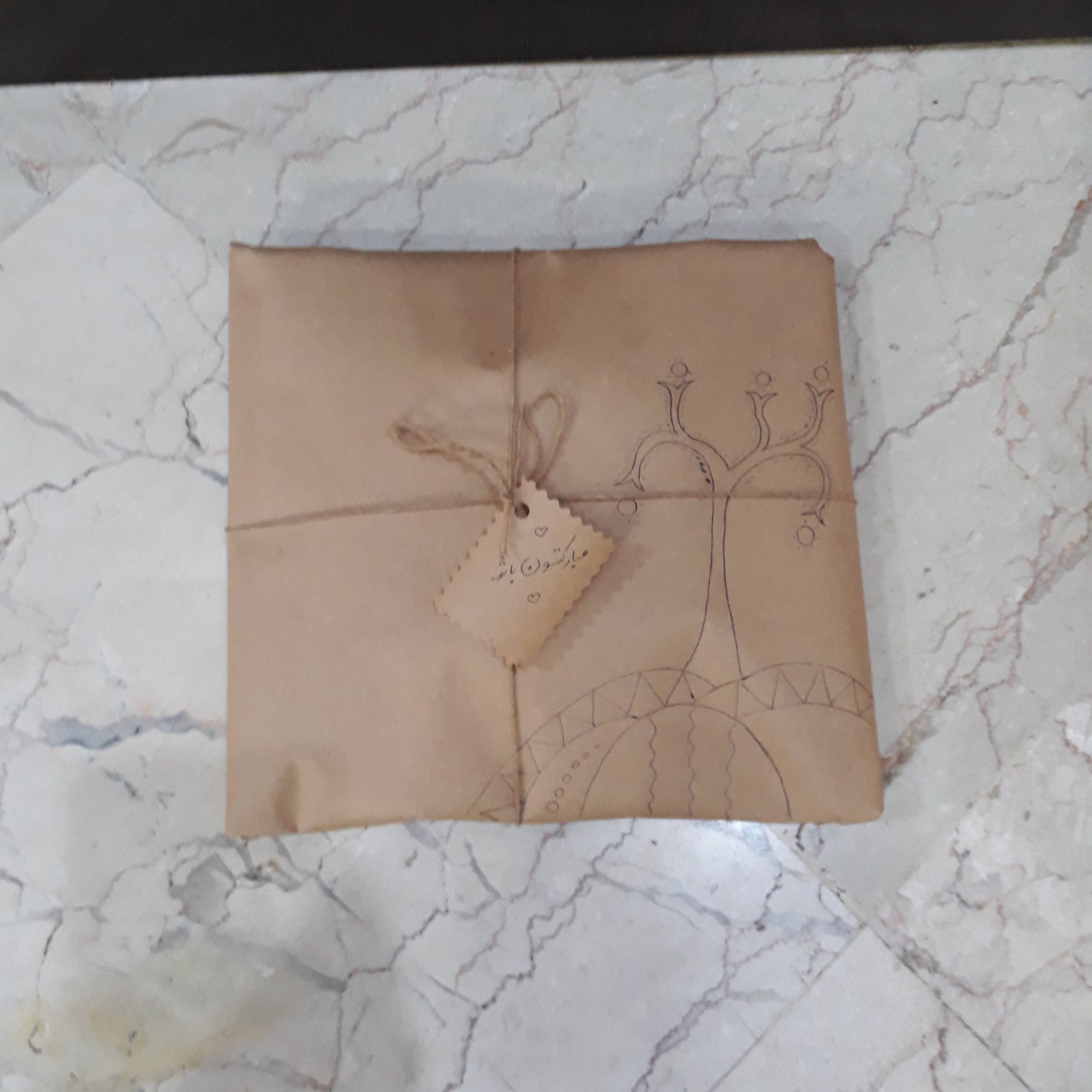 دیوارکوب سنتی طرح درخت